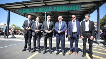 Dani općine - U Kloštru otvorena nova, moderna tržnica, Pavlović: Bit će središnje mjesto okupljanja