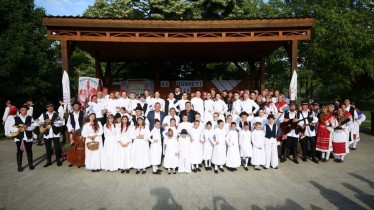 Folklorna udruga Kloštar Podravski gostovala na 43. susretima folklora u Grabrovnici