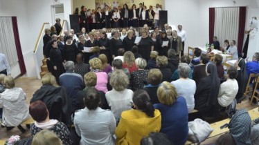 U Kloštru Podravskom održan susret zborova "Glazbeni zagrljaj"