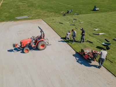 7 Zamjena trave Dron