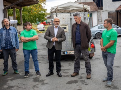 Rasplodni-bik_OPG-Imbrisic-in-11
