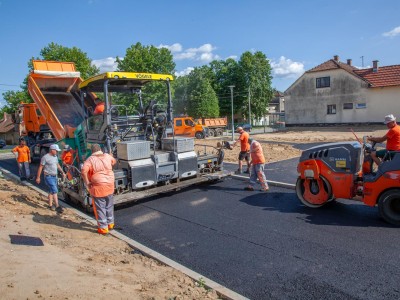 Asfaltiranje tržnice (1 of 1)-100