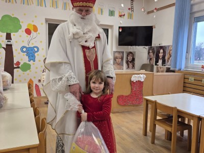 IMG-5f994fbedec3f46d5a7cea158ca98584-V