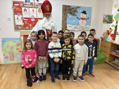 IMG-6832ec4a3fcea15f41f2f11a74c3fe3d-V