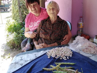 NASLOVNA
