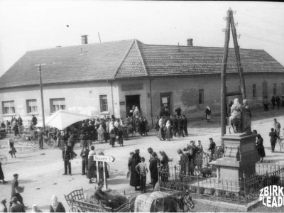 Naslovna