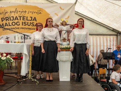 Prijatelji Malog Isusa (1 of 1)-58