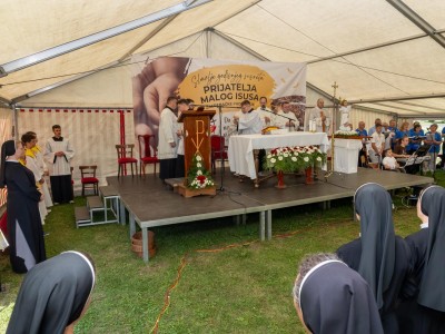 Prijatelji Malog Isusa (1 of 1)-79
