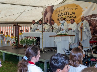 Prijatelji Malog Isusa (1 of 1)-84