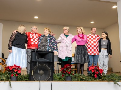 Susreti-folklora-U-susret-Adventu_klostar_podravski_in-54
