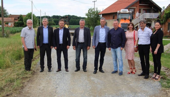 Obnovljena kompletna dionica ceste od Kloštra Podravskog do Kozarevca